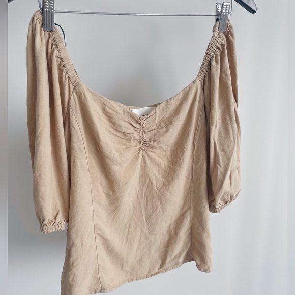 H&M linen blend top - Picture 1 of 2